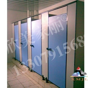 南昌木質衛(wèi)生間隔斷品牌